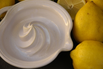 Citronpress och citroner